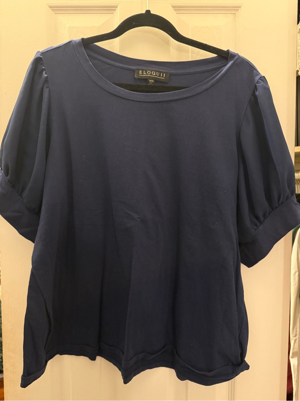 Eloquii Navy Short Puff-Sleeve Top